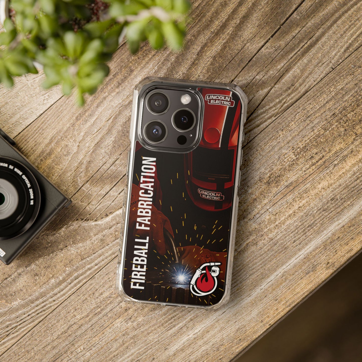 Fireball Fabrication – Magnetische, transparente iPhone-Hüllen