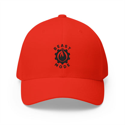 Beast Mode Series – Flame &amp; Gear – Schwarz – FlexFit-Baseballkappe mit Stickerei